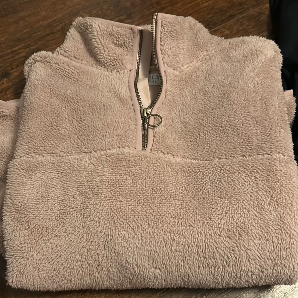 Super Fuzzy Sherpa